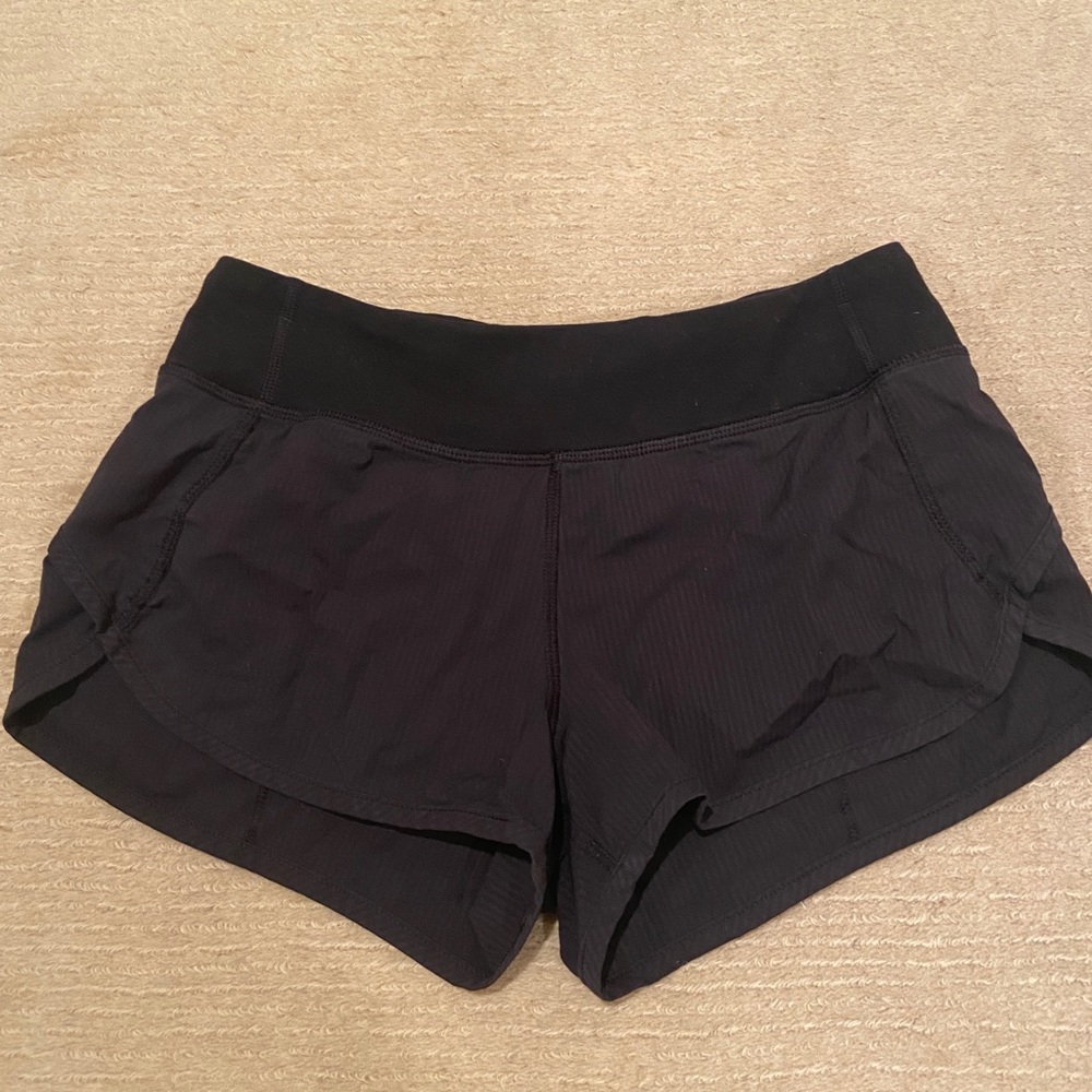 Ivivva black workout short